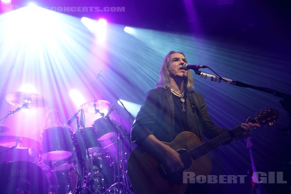 NEW MODEL ARMY - 2022-11-10 - PARIS - Trabendo - 